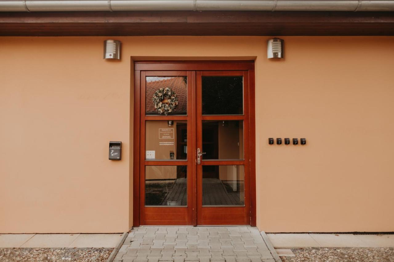 Simply Rooms Slavkov u Brna Kültér fotó