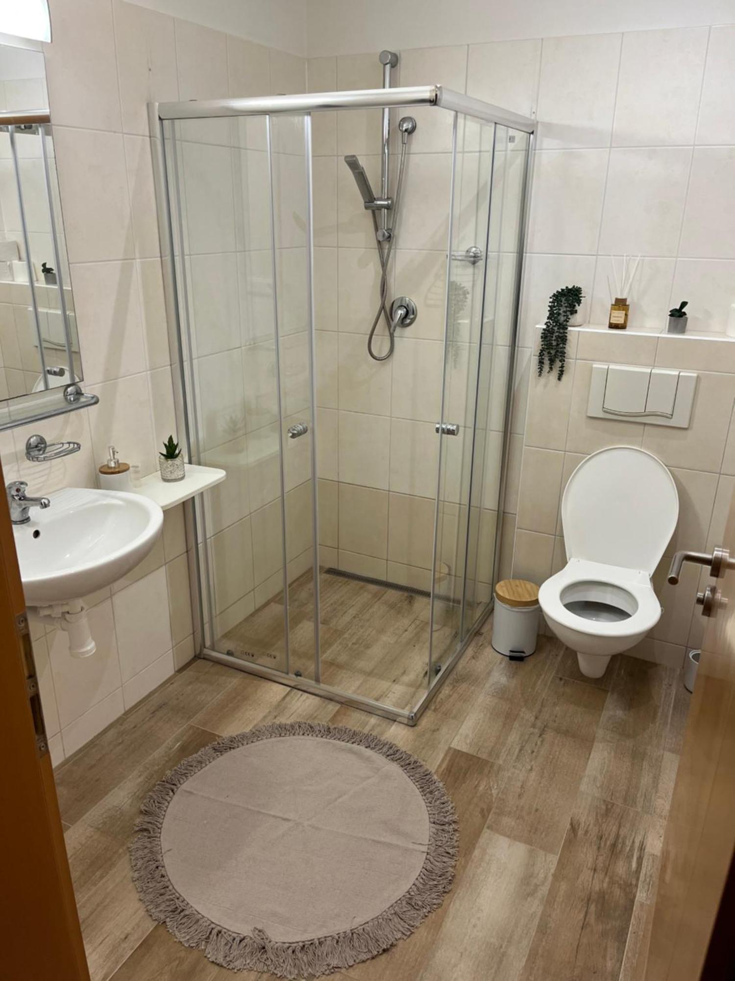 Simply Rooms Slavkov u Brna Kültér fotó